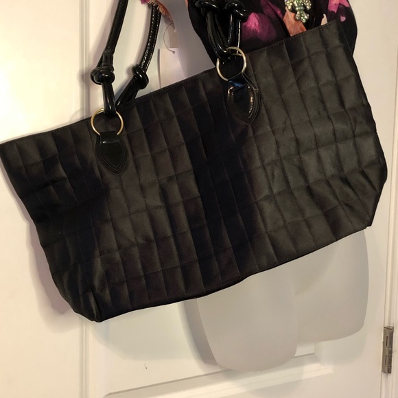 Adrienne Arpel Black Signature Club A Purse - Picture 11 of 14